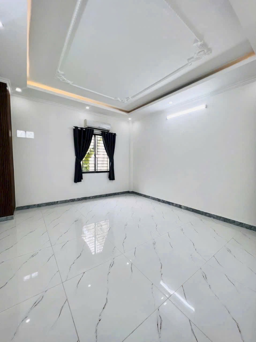 Nhà đẹp Hưng Phú gần Trường Trần Đại Nghĩa